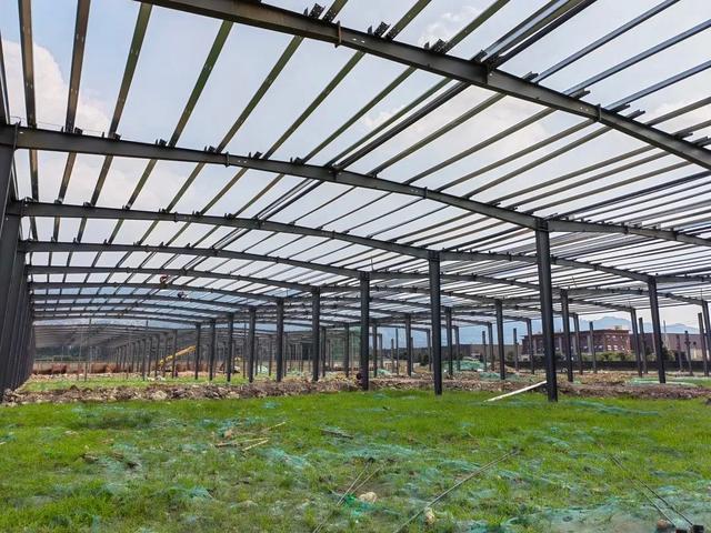 戴著口罩抓發(fā)展 蒲江兩大重點項目預計今年12月底竣工投用